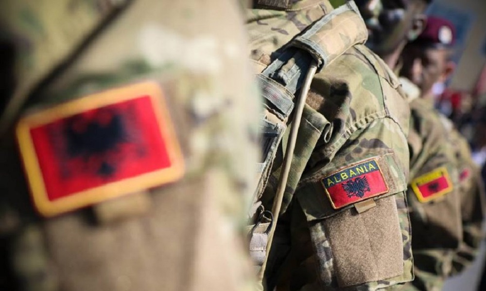 Shqiperia do dergoje trupa shtese ne misionin paqeruajtes te NATO ne Kosove